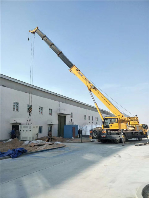 绥棱县“超载就喊停”—— 吊车的 “重量保镖” 技术