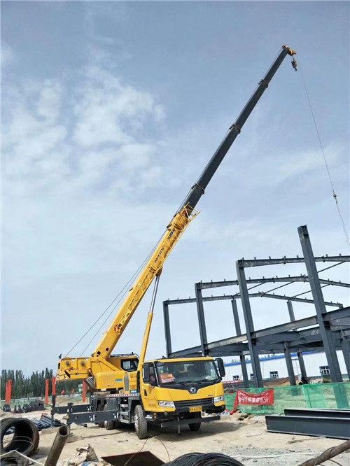 绥棱县超高层建筑钢结构吊装案例